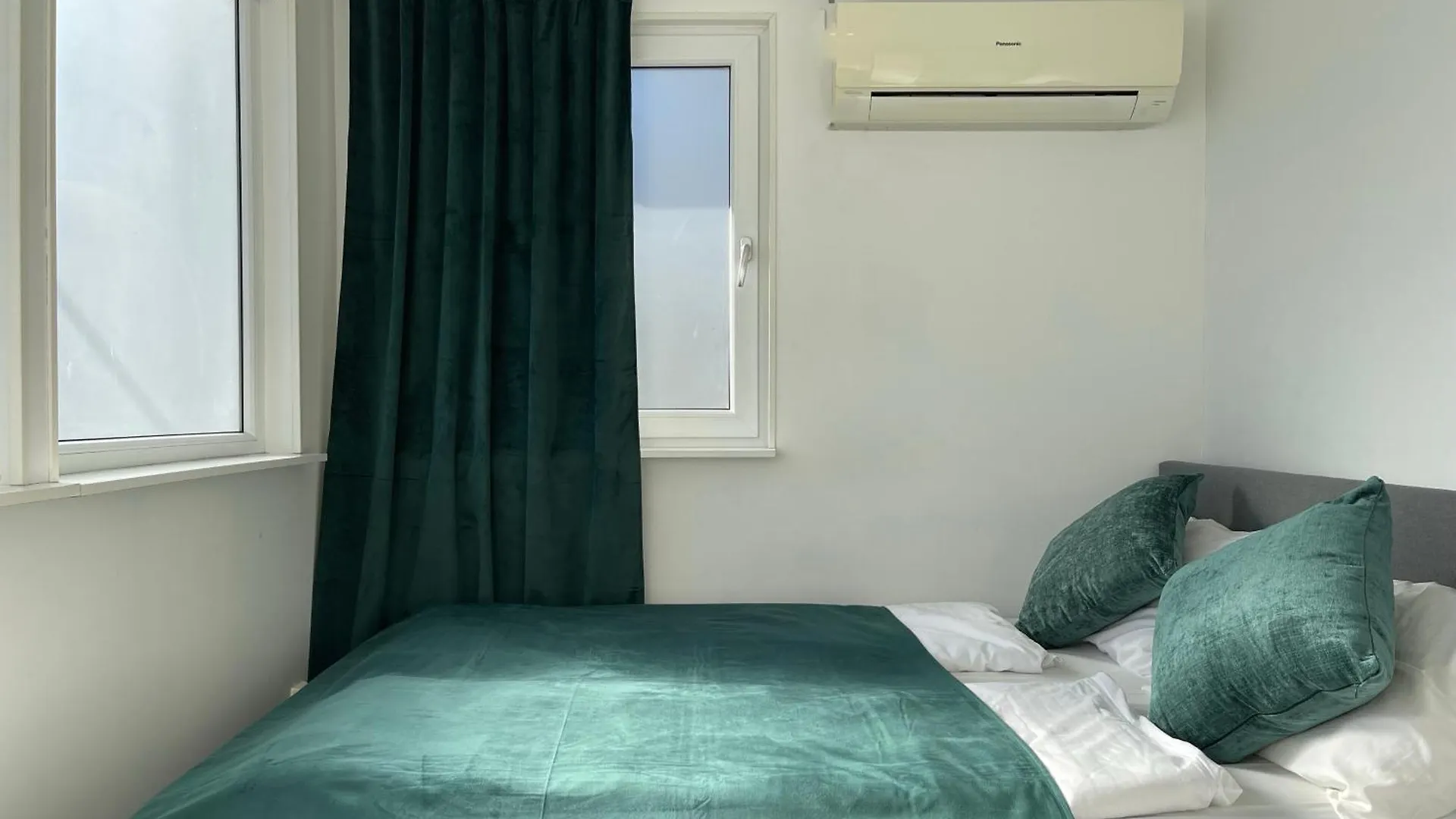 Maersta Apartment Hotel Marsta